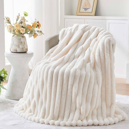 FluffyWave Blanket