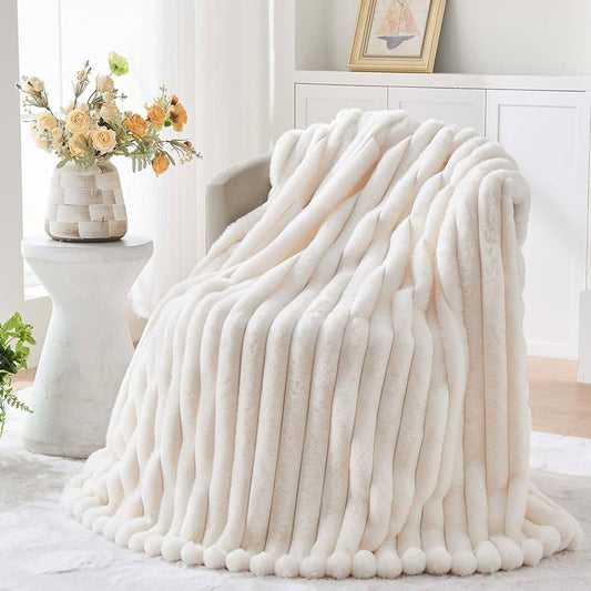 FluffyWave Blanket